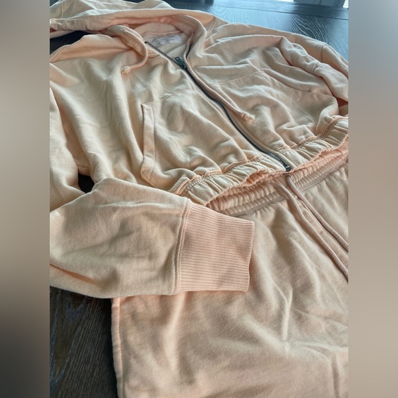 Aeropostale Two Piece Set Soft Fleece Lined Size M/L - Picture 5 of 7